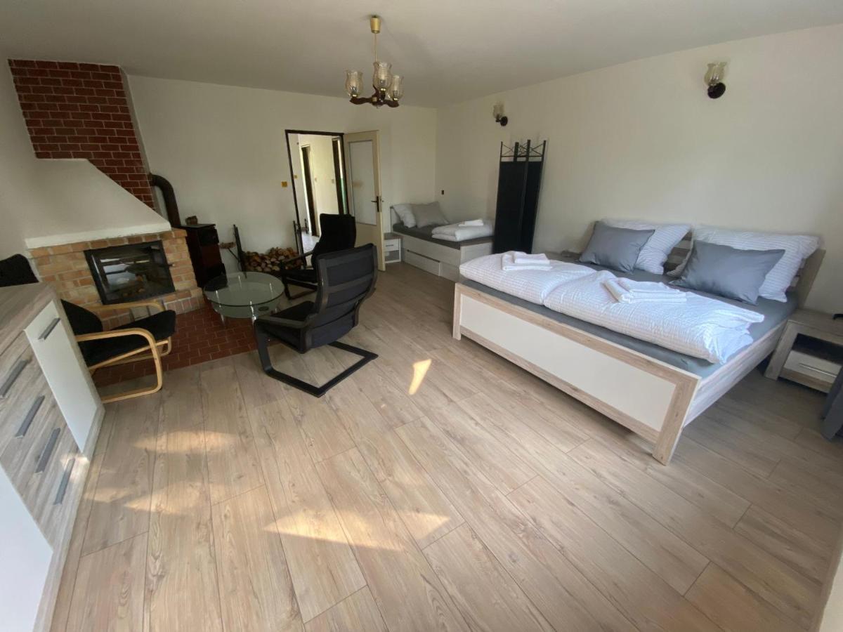 Apartman Pod Mandloni Starovice Екстериор снимка